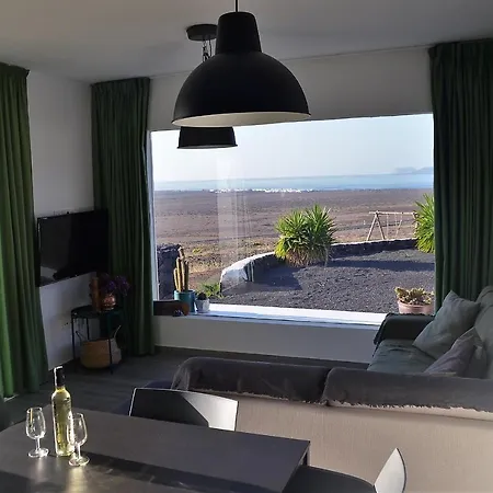 El Refugio Apartment Famara