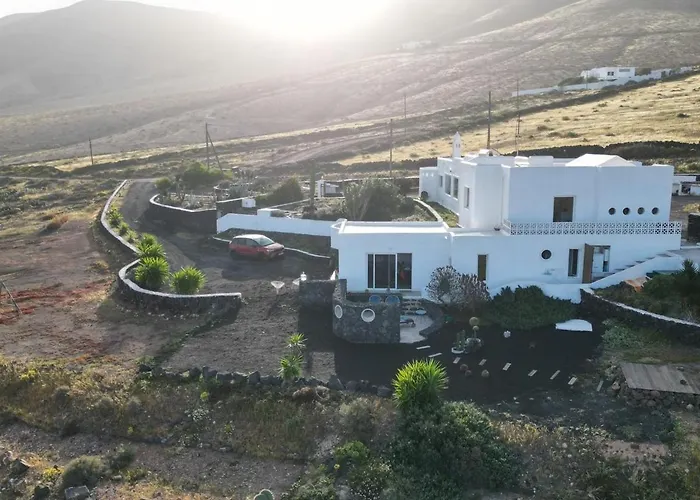 El Refugio Apartment *